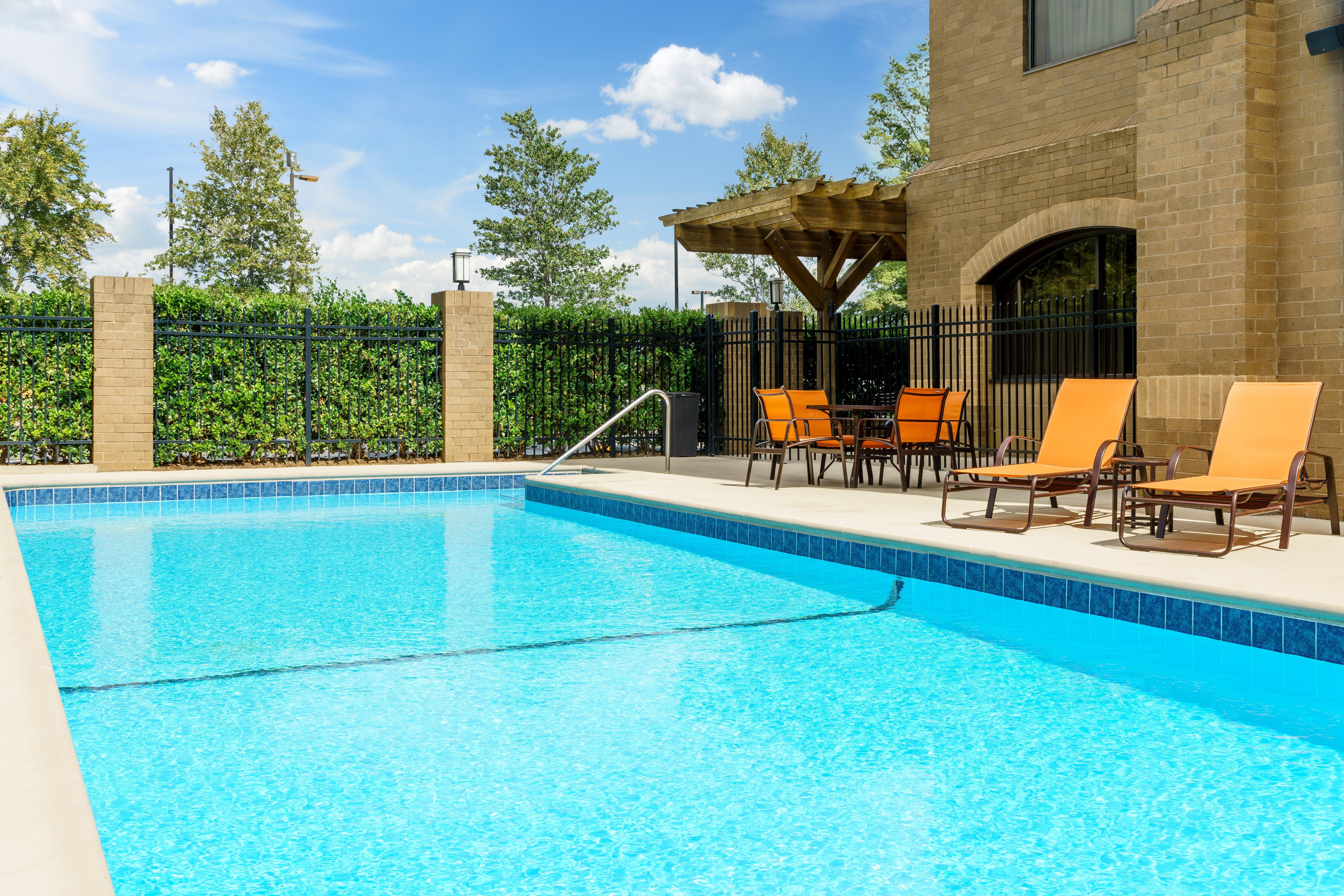 Hilton Garden Inn Charlotte Uptown Exterior photo